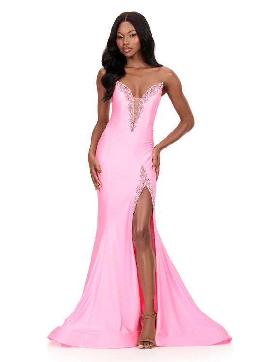 Ashley Lauren Style 12191 is a long prom dress designed for pageant and formal evening events. This elegant gown features Ashley Lauren's signature attention to fit and detail, creating a flattering silhouette that stands out on stage and in photos.
Available Colors: Black, Emerald, Fuchsia, Pink, Turquoise