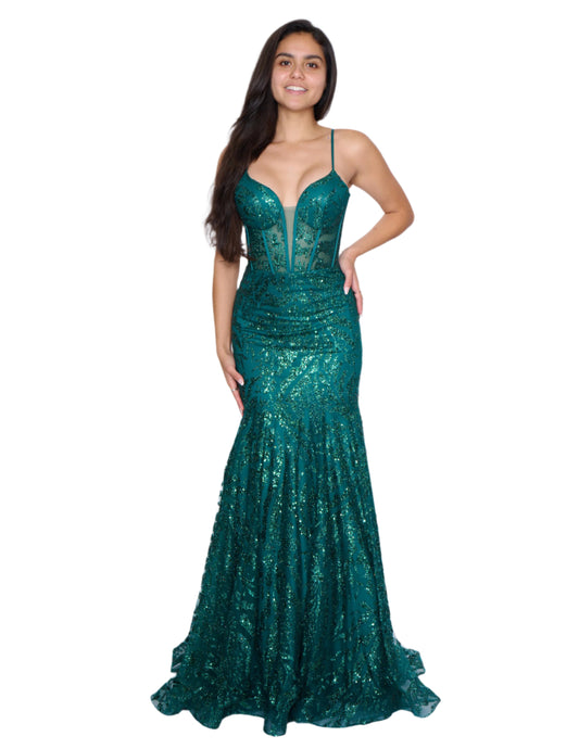 Enhance your prom look with this stunning Nina Canacci 3277 prom dress. The sheer corset beautifully accentuates your curves, while the mermaid silhouette elongates your figure. The sparkling sequin details and V-neckline add a touch of glamour. Make a statement with this formal gown and shine at your special event.
Size: 14
Color: Hunter Green