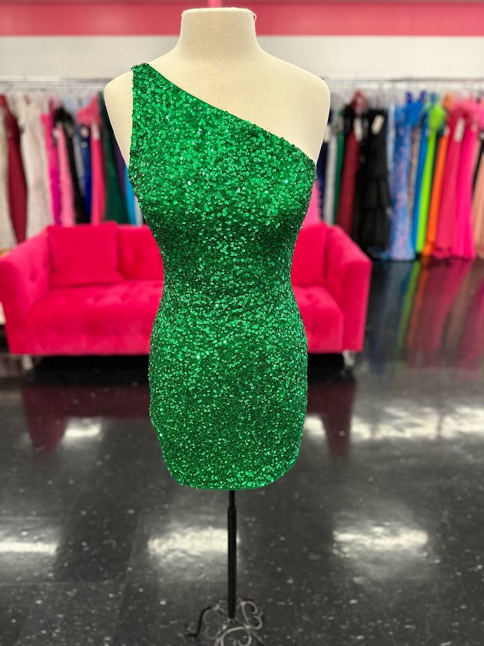 Amarra 87439 Size 8 Emerald Short Fitted Sequin One Shoulder Homecoming Cocktail Dress Formal Gown Amarra 87439 Size 8 Emerald Short Fitted Sequin One Shoulder Homecoming Cocktail Dress Formal Gown