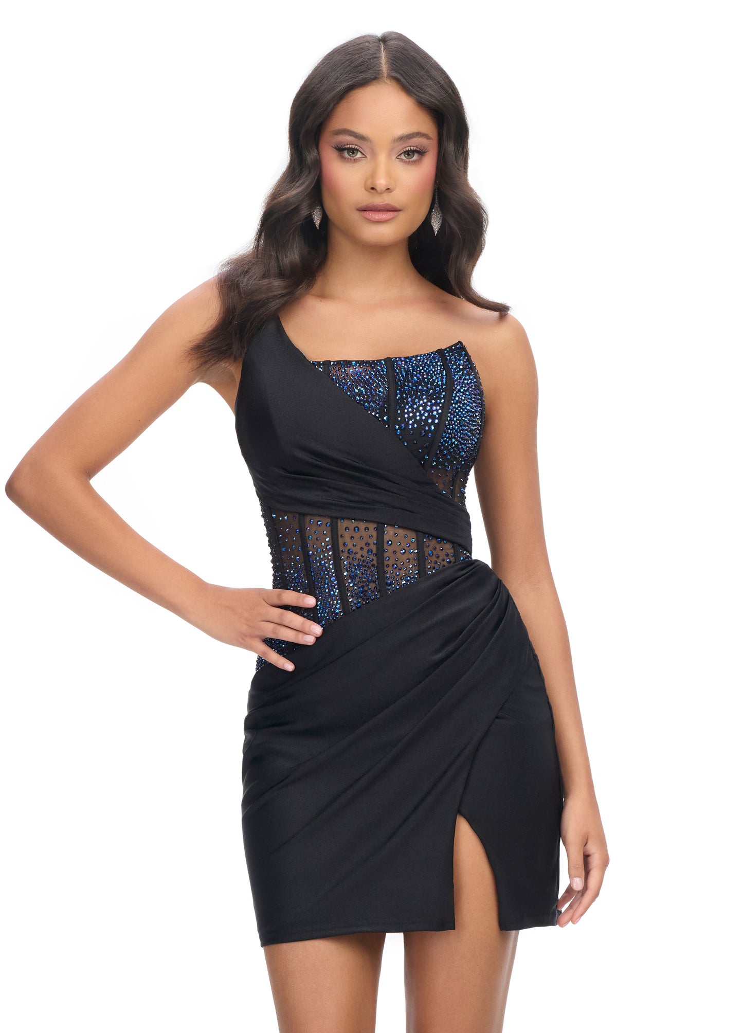 Ashley Lauren 4691 The perfect cocktail dress does exist! Featuring a fully beaded corset bustier and left leg slit, this dress will have you looking extra fabulous!
One Shoulder
Corset Bustier
Press on Stones
Wrap Skirt
Colors: Peacock, Black, Red, Magenta, Purple, Royal
