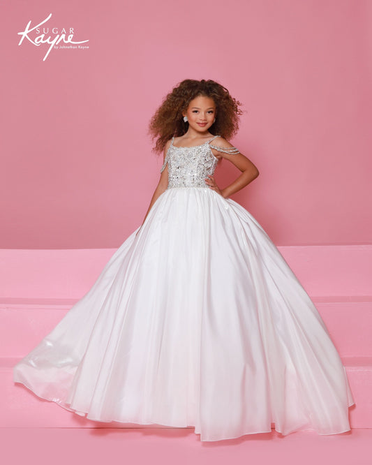 Designer: Sugar Kayne — Style C416
Sugar Kayne style C416 is a versatile girls pageant dress crafted from high-quality special occasion fabrics. Designed for comfort, movement, and standout style, this gown helps her feel confident and camera-ready at every event.
Sizes: 2–16
Colors: Boysenberry, Teal, Soft White