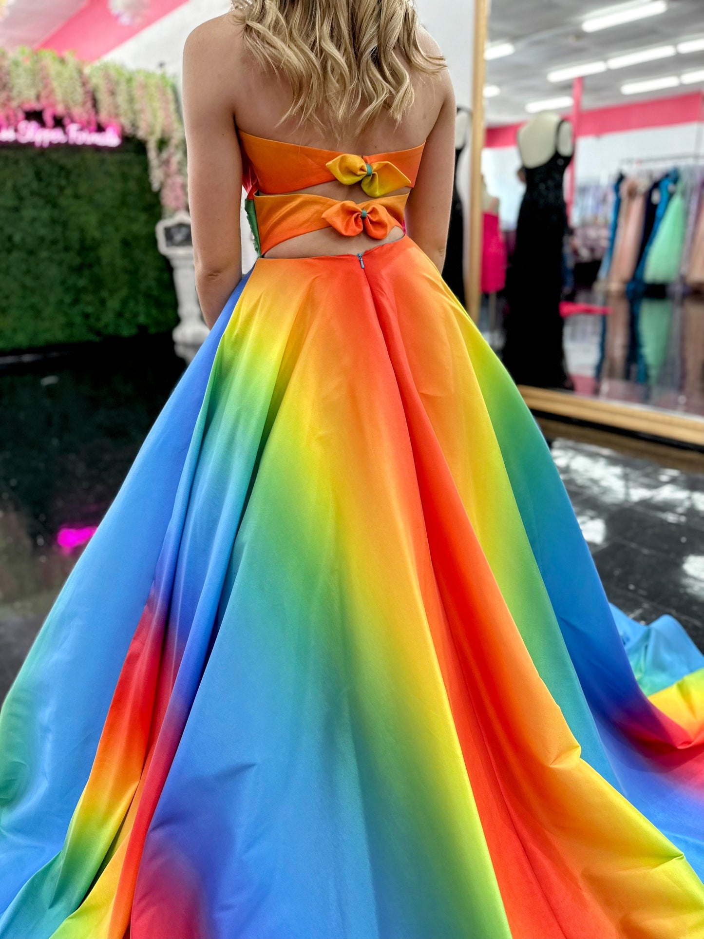 Johnathan Kayne 2202 size 4 Rainbow Dress Ballgown Pageant Bow Ombre Pride Formal