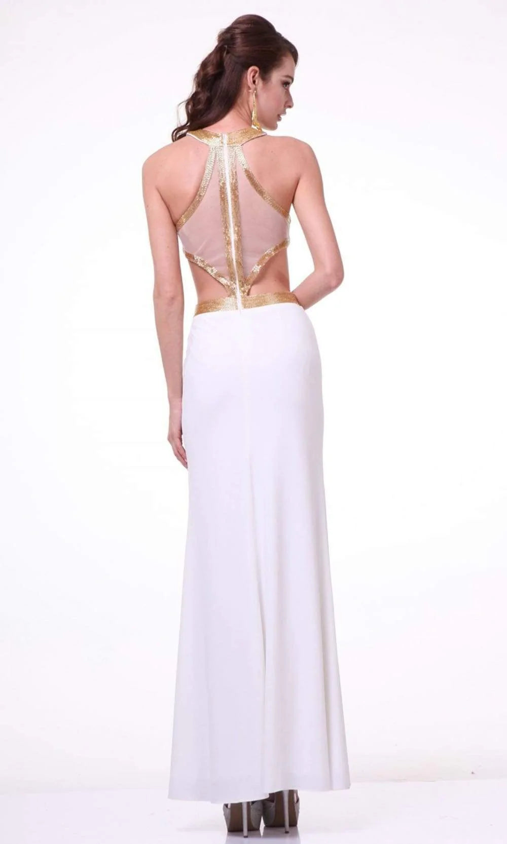 Expertly crafted, the Ladivine J735 Liquid Beaded Formal Dress is a stunning choice for any formal occasion. The high neck and cut out sides add a touch of modern elegance, while the jersey fabric flatters the figure. Stand out with the intricate beading and feel confident with the comfortable fit.