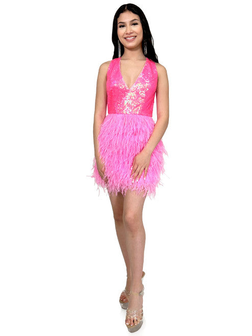 short ostrich feather dress Intense defense feather mini dress in Baby Pink