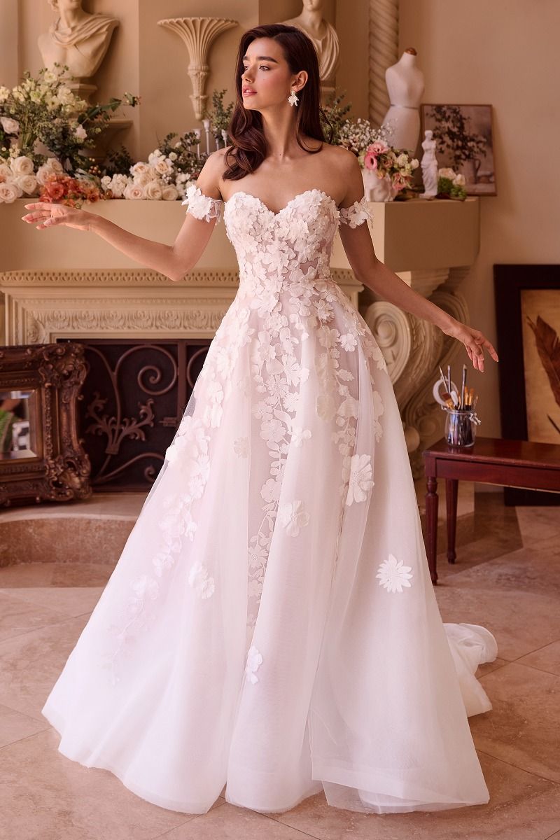 WL039-Strapless Floral Lace Bridal Ball Gown-Andrea & Leo | LADY Black TIE Off White / 16 WL039-Strapless Floral Lace Bridal Ball Gown-Andrea & Leo | LADY Black TIE Off White / 16