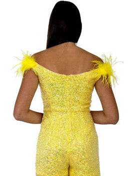 The Marc Defang 8252 Short Sequin Pageant Romper is an off-the-shoulder dress with a fun, fashionable style. It features an iridescent sequin design, ostrich feathers on the shoulder, a v-neck cut and an invisible zipper closure in the back. This form-flattering Romper is fully lined and comes in a variety of colors and sizes. Sizes: 00-16 Colors: Hot Pink, Yellow