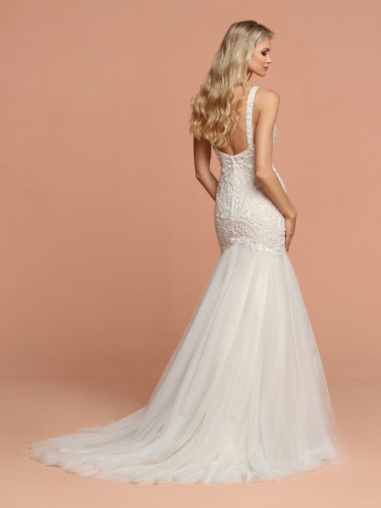Davinci Bridal Style 50600 is a Long Fitted Mermaid Silhouette Wedding Dress with a sweetheart neckline with an embroidered Bodice with Embellishments. Wide straps with an open back. Full Soft Tulle Fit & Flare skirt has a lovely tulle train Available for 1-2 Week Delivery!!! Available Sizes: 2,4,6,8,10,12,14,16,18,20 Available Colors: Ivory/Nude, Ivory/Ivory