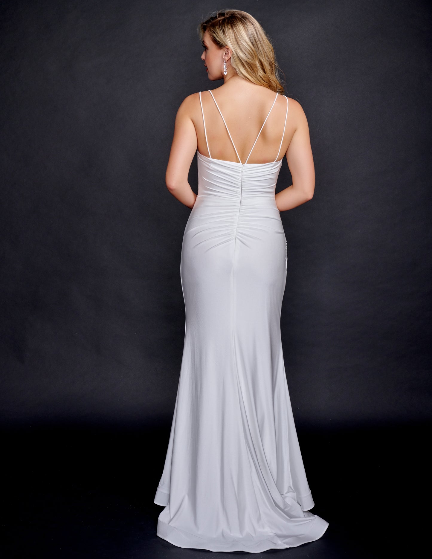 Nina Canacci 7507 Straight Neckline Prom Dress