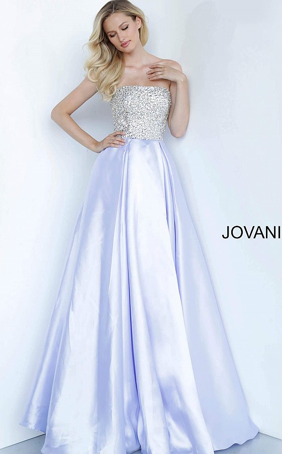 Jovani Kids k66689 is a Long Girls Party Dress, Kids Pageant Gown & Pre Teen Formal Evening Wear gown. This Girls Ballgown Features a Strapless straight neckline with a fitted bodice Embellished with Crystals & Rhinestones. A Line Pleated Ballgown Skirt - Floor Length. Great Girls Pageant Dress! Available Girls Sizes: 8, 10, 12, 14 Available Colors: lilac, pink, silver, sky-blue, white