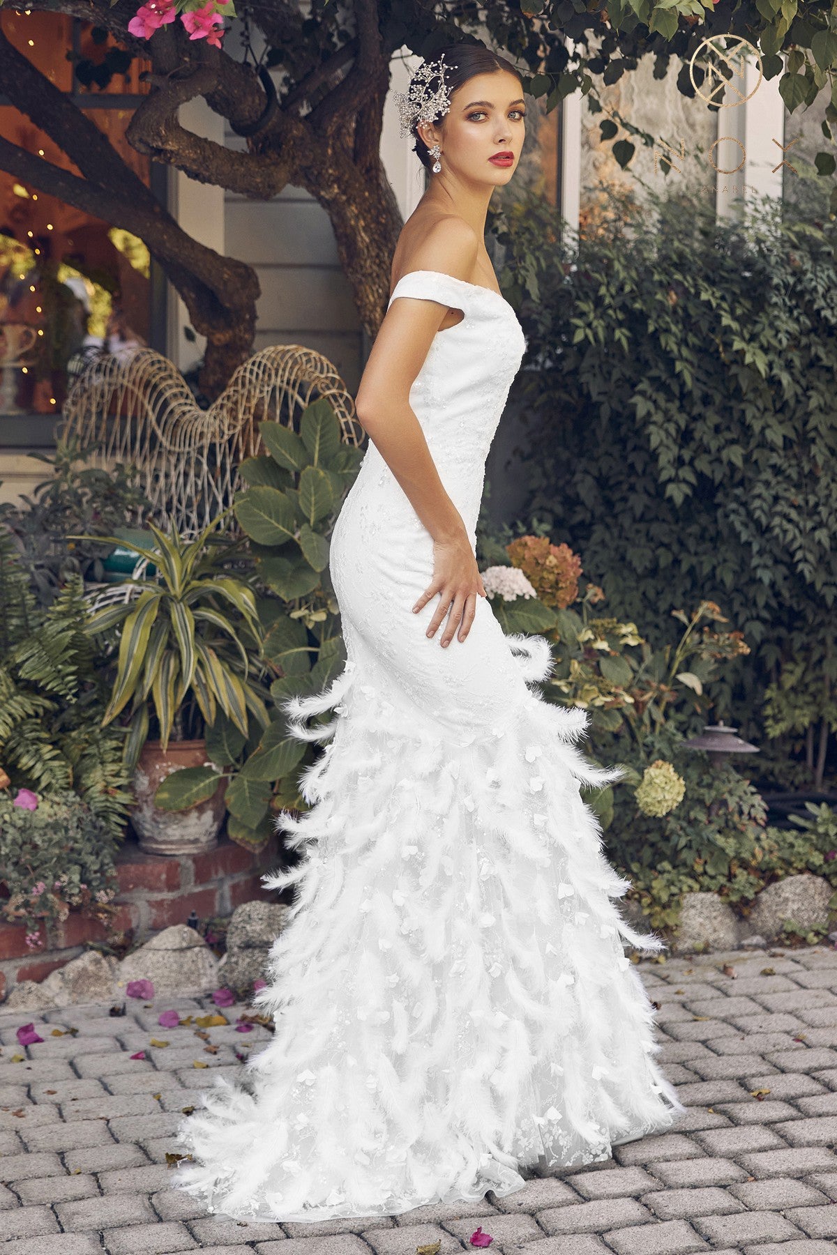 Nox Anabel C1106W Size 8 White Long Fitted Mermaid Feather Lace Wedding Gown Prom Dress off the shoulder