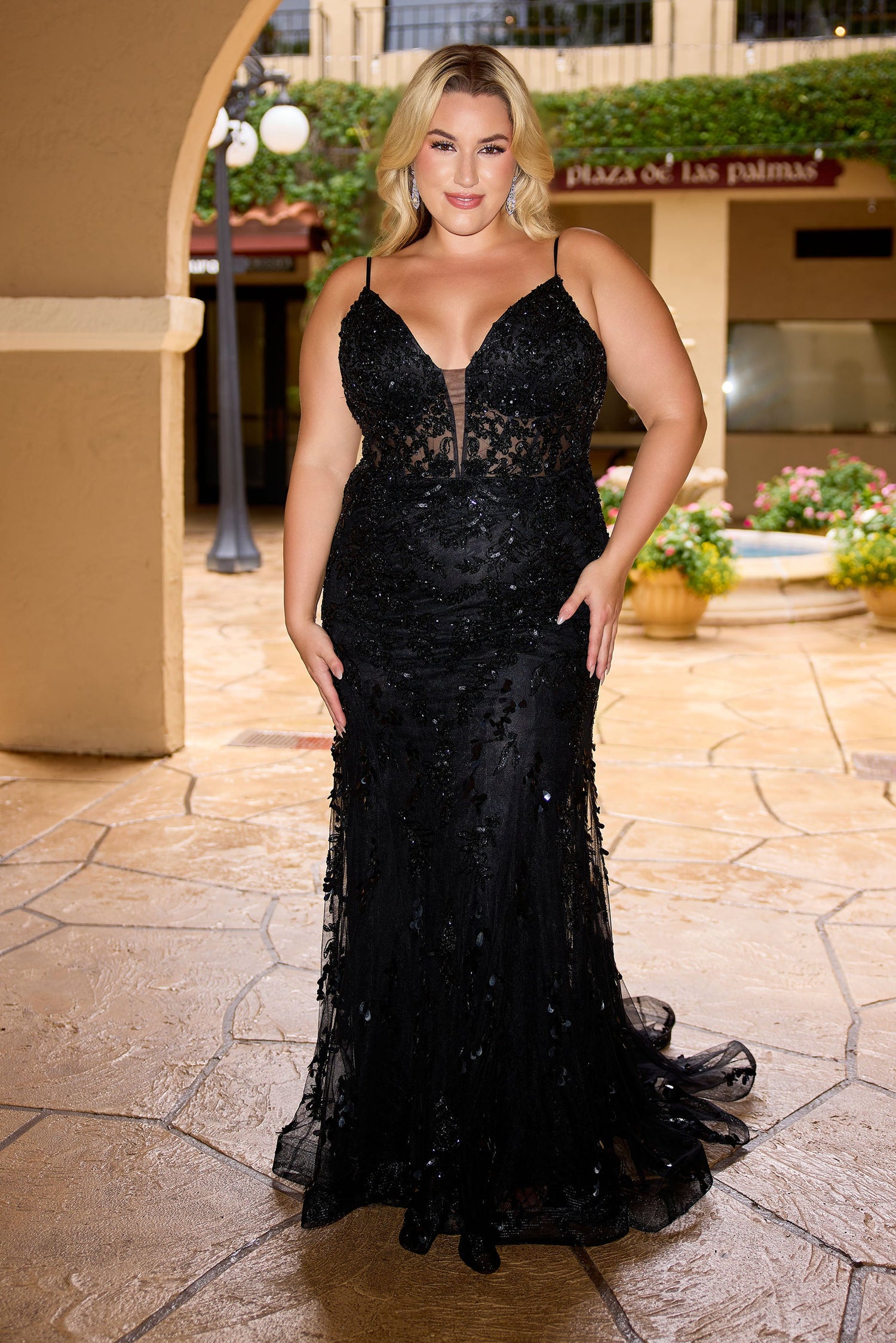 Curvy Primavera Couture