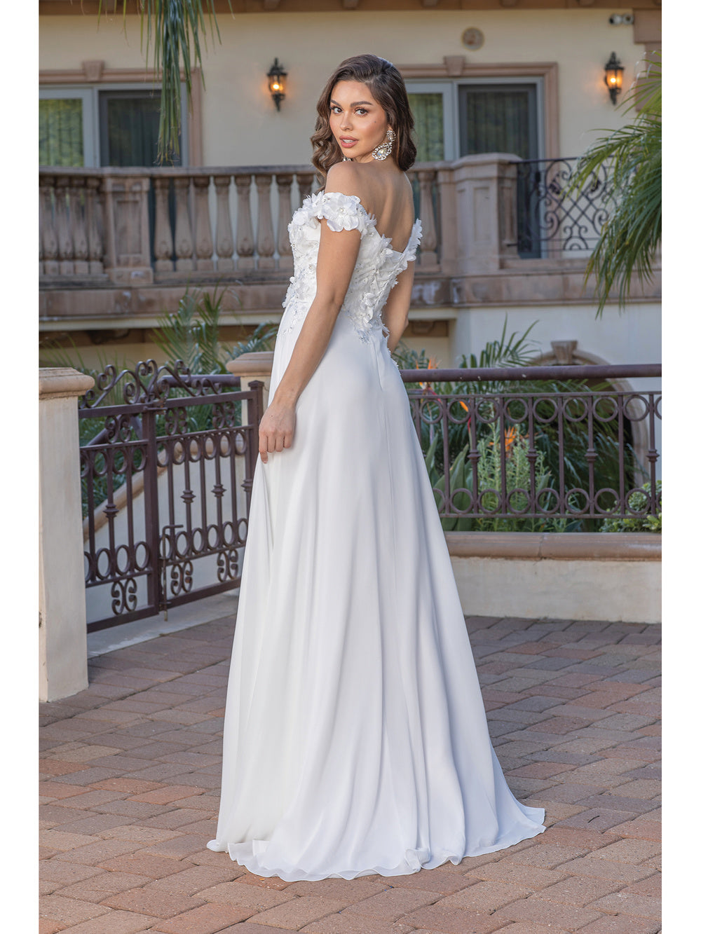 Look beautiful on your special day wearing this Elegant Off White Maxi Slit Off the Shoulder Corset A Line Wedding Dress. The dress features 3d lace applique bodice to give you a glamorous look. Look your best and show up the aisle with confidence. Great destination wedding dress. lace up corset back.  Sizes: XS-3XL  (XS=size 4   -  3XL=size 16)  Colors: Off White