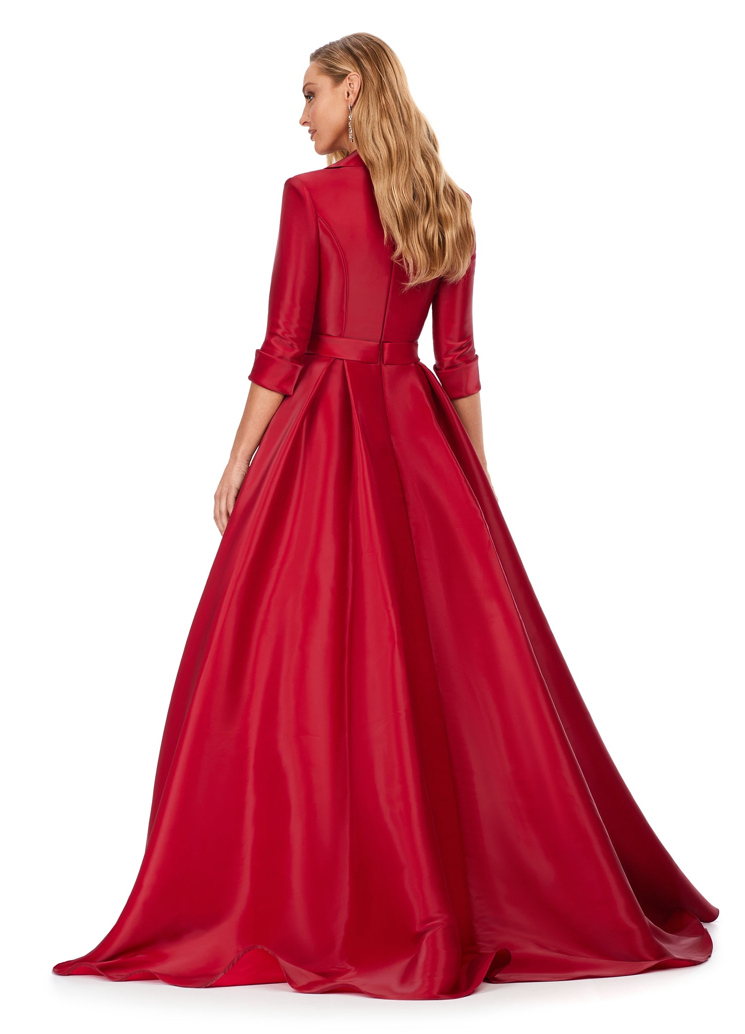 Red Beaded Red Ballgown Wedding Dress With Long Sleeves, Appliques, Sheer V  Neckline, Satin Fabric, And Sweep Train From Weddingteam, $254.02 |  DHgate.Com