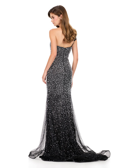 Ashley Lauren Style 12157 is a long prom dress designed for pageant and formal evening events. This elegant gown features Ashley Lauren's signature attention to fit and detail, creating a flattering silhouette that stands out on stage and in photos.

Available Colors: Black, Sky, White, Yellow

This Ashley Lauren dress is an ideal choice for prom, pageant competitions, formal galas, and red carpet events.

Designer: Ashley Lauren
Style Number: 12157