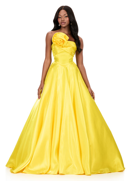 Ashley Lauren Style 12199 is a long prom dress designed for pageant and formal evening events. This elegant gown features Ashley Lauren's signature attention to fit and detail, creating a flattering silhouette that stands out on stage and in photos.

Available Colors: Peacock, Yellow

This Ashley Lauren dress is an ideal choice for prom, pageant competitions, formal galas, and red carpet events.

Designer: Ashley Lauren
Style Number: 12199