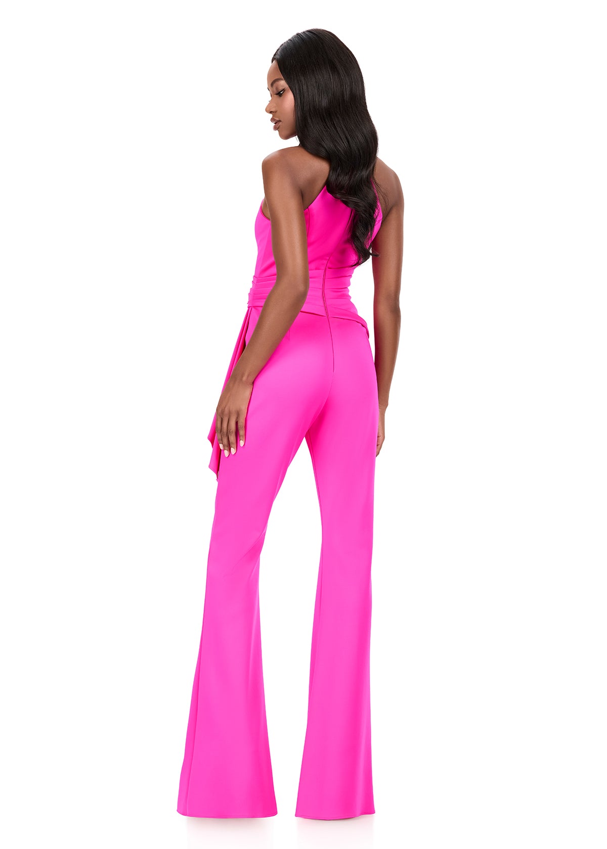 Ashley Lauren Style 12209 is a long prom dress designed for pageant and formal evening events. This elegant gown features Ashley Lauren's signature attention to fit and detail, creating a flattering silhouette that stands out on stage and in photos.

Available Colors: Emerald, Fuchsia, Periwinkle, Red, Yellow

This Ashley Lauren dress is an ideal choice for prom, pageant competitions, formal galas, and red carpet events.

Designer: Ashley Lauren
Style Number: 12209