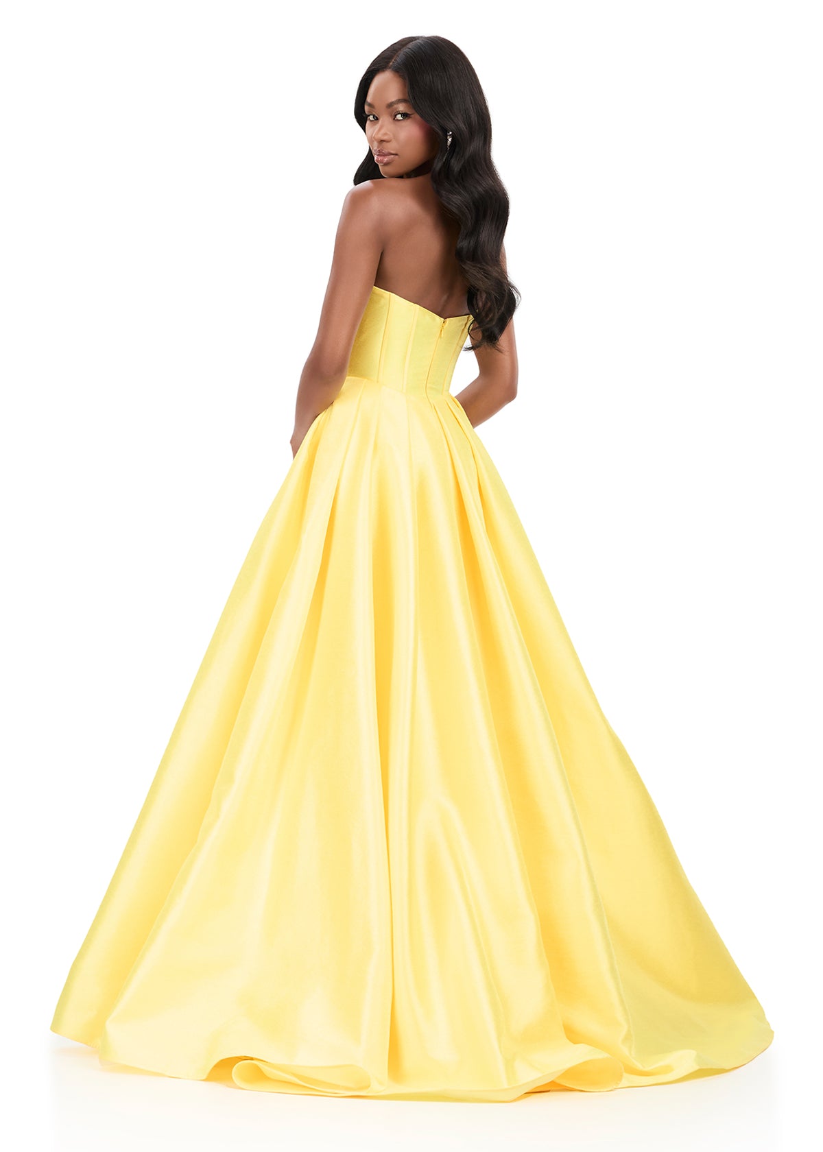 Ashley Lauren Style 12264 is a long prom dress designed for pageant and formal evening events. This elegant gown features Ashley Lauren's signature attention to fit and detail, creating a flattering silhouette that stands out on stage and in photos.

Available Colors: Black, Lilac, Pink, Red, Rose Gold, White, Yellow

This Ashley Lauren dress is an ideal choice for prom, pageant competitions, formal galas, and red carpet events.

Designer: Ashley Lauren
Style Number: 12264