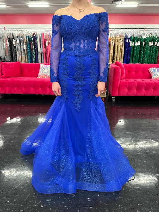 Mermaid Dresses tagged "Long Sleeve" Glass Slipper Formals Mermaid Dresses tagged "Long Sleeve" Glass Slipper Formals