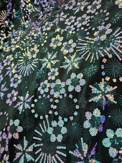 Nina Canacci 8257 Size 4 Emerald Velvet Sequin Prom Dress Mermaid Sheer Formal Gown V Neck