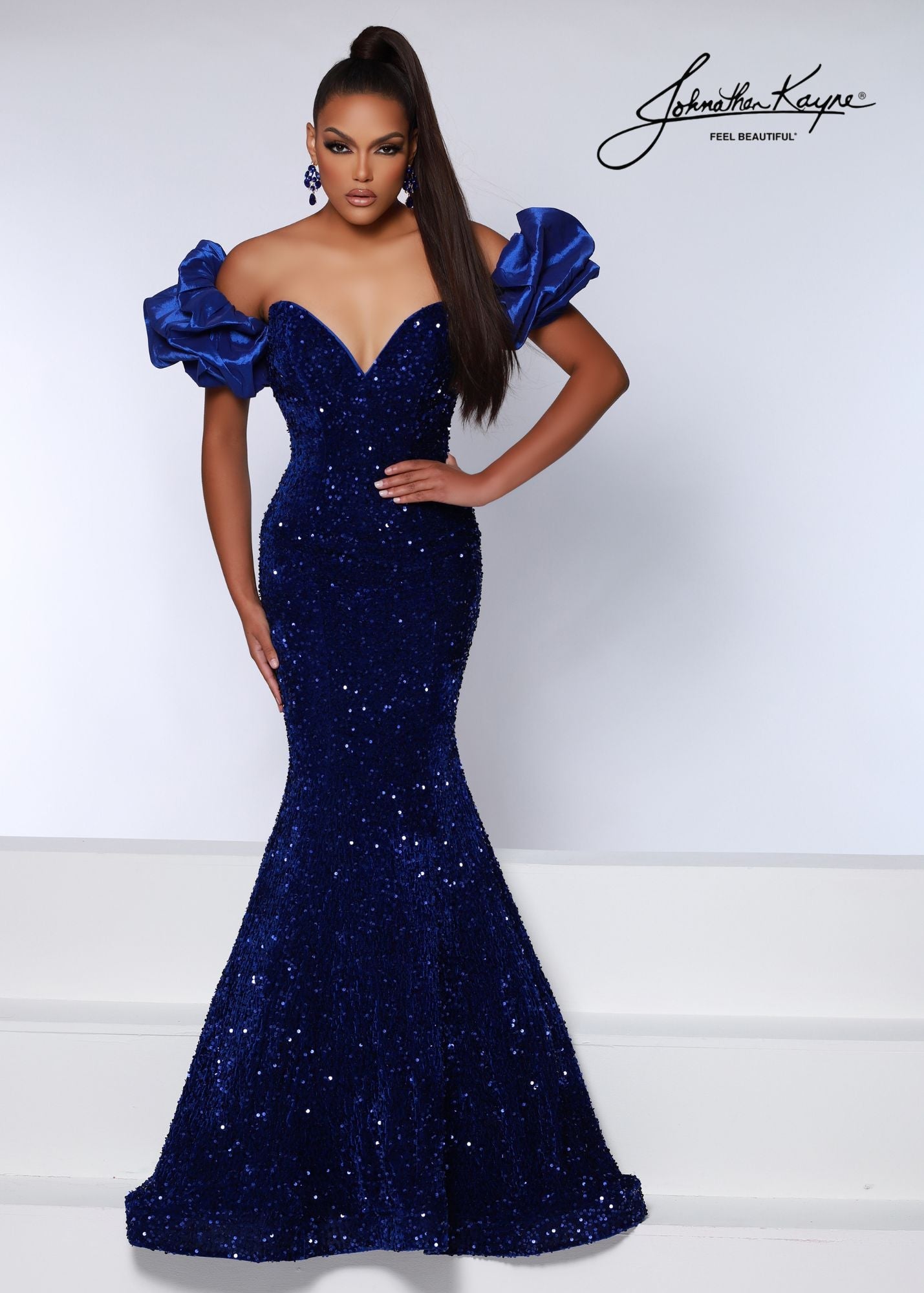 Johnathan Kayne 2641 Size 4 Lilac Long Velvet Sequin Mermaid Prom Dress Puff Sleeve Pageant Gown Johnathan Kayne 2641 Size 4 Lilac Long Velvet Sequin Mermaid Prom Dress Puff Sleeve Pageant Gown