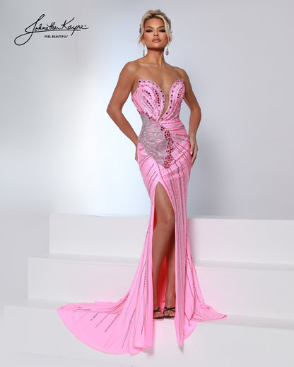 Designer: Johnathan Kayne — Style 3200
Designed in stretch knit fabrics, Johnathan Kayne style 3200 is a body-conscious long prom dress that offers both comfort and style. The stretchy construction allows the dress to move with you, making it a great option for pageant, prom, or any event where a fitted gown with flexibility is desired.

Sizes: 000, 00, 0, 2, 4, 6, 8, 10, 12, 14, 16
Colors: Aqua, Black, Flamingo