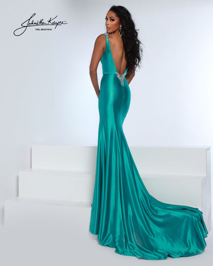 Designer: Johnathan Kayne — Style 3207
Designed in stretch knit fabrics, Johnathan Kayne style 3207 is a body-conscious long prom dress that offers both comfort and style. The stretchy construction allows the dress to move with you, making it a great option for pageant, prom, or any event where a fitted gown with flexibility is desired.

Sizes: 000, 00, 0, 2, 4, 6, 8, 10, 12, 14, 16
Colors: Hot Coral, Teal, Purple