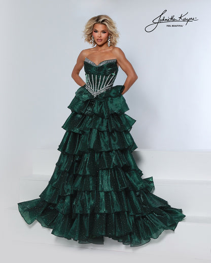Designer: Johnathan Kayne — Style 3232
Style 3232 is a flowy Johnathan Kayne long prom dress crafted from lightweight special occasion fabrics for beautiful movement. The skirt glides effortlessly with every step, creating an elegant pageant dress silhouette that photographs beautifully and stands out on stage or on the dance floor.

Sizes: 000, 00, 0, 2, 4, 6, 8, 10, 12, 14, 16
Colors: Barbie Pink, Cherry, Emerald, Midnight