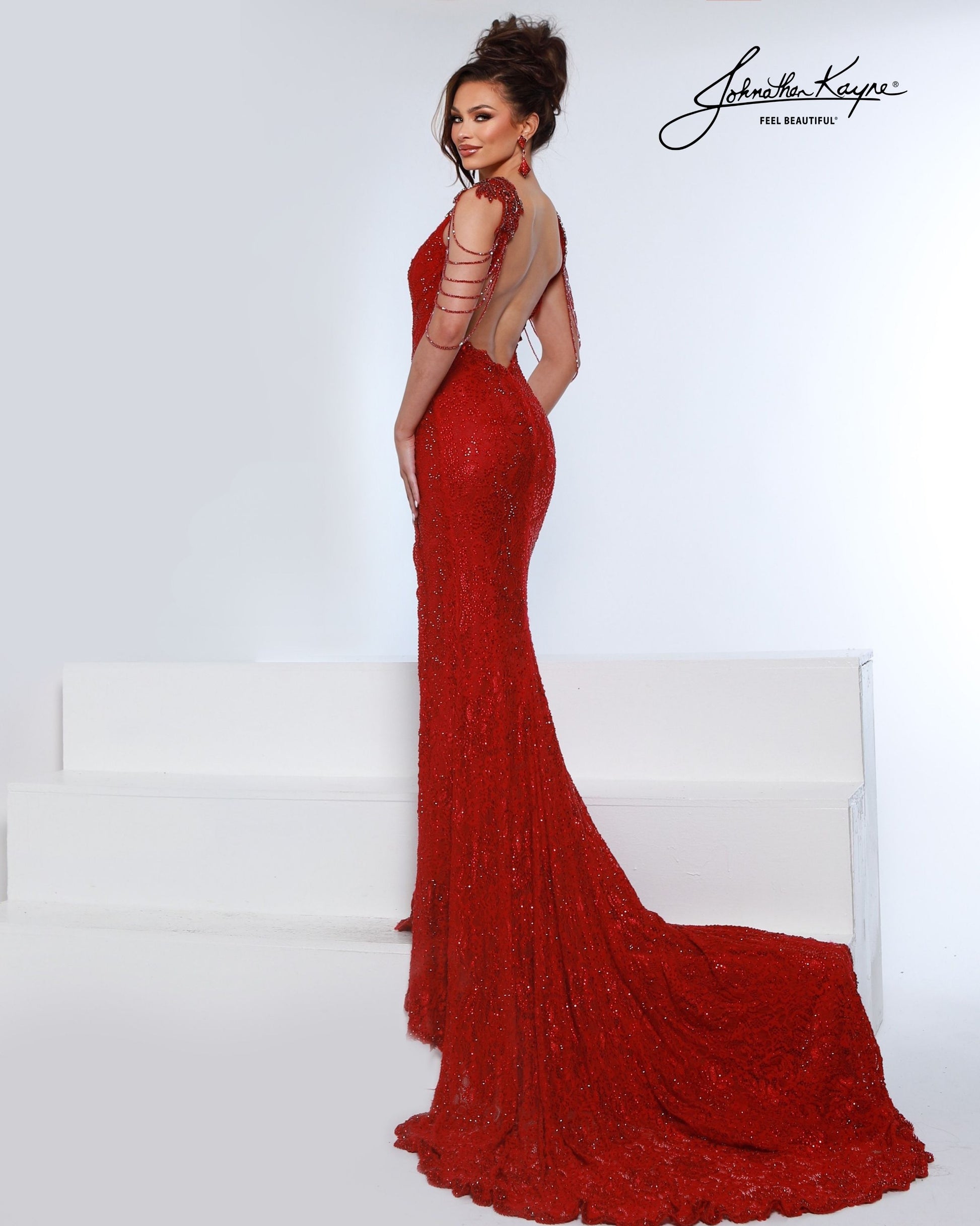 Designer: Johnathan Kayne — Style 3251
Johnathan Kayne style 3251 is a sophisticated long prom dress crafted from high-quality special occasion materials. This timeless gown works beautifully for pageant, prom, and formal events where an elegant, flattering dress is essential.

Sizes: 000, 00, 0, 2, 4, 6, 8, 10, 12, 14, 16
Colors: Red, Royal, White
