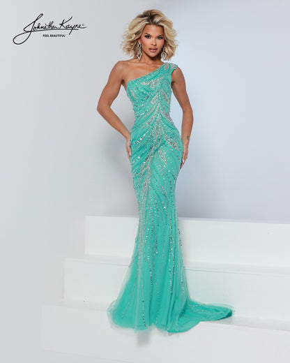 Designer: Johnathan Kayne — Style 3260
Style 3260 is a flowy Johnathan Kayne long prom dress crafted from lightweight special occasion fabrics for beautiful movement. The skirt glides effortlessly with every step, creating an elegant pageant dress silhouette that photographs beautifully and stands out on stage or on the dance floor.

Sizes: 000, 00, 0, 2, 4, 6, 8, 10, 12, 14, 16
Colors: Aqua, White