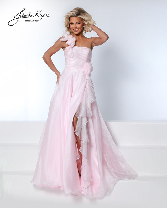 Designer: Johnathan Kayne — Style 3267
Style 3267 is a flowy Johnathan Kayne long prom dress crafted from lightweight special occasion fabrics for beautiful movement. The skirt glides effortlessly with every step, creating an elegant pageant dress silhouette that photographs beautifully and stands out on stage or on the dance floor.

Sizes: 000, 00, 0, 2, 4, 6, 8, 10, 12, 14, 16
Colors: Baby Pink, Ice Blue
