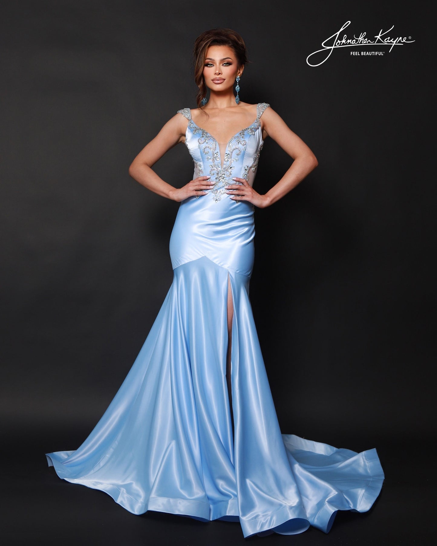 Designer: Johnathan Kayne — Style 3268
Johnathan Kayne style 3268 is a sleek long prom dress in a smooth, structured fabric that highlights the natural shape of the body. The clean lines and refined details make this gown a versatile choice for prom, pageant, and evening occasions that call for a polished, modern gown.

Sizes: 000, 00, 0, 2, 4, 6, 8, 10, 12, 14, 16
Colors: Black, Powder Blue