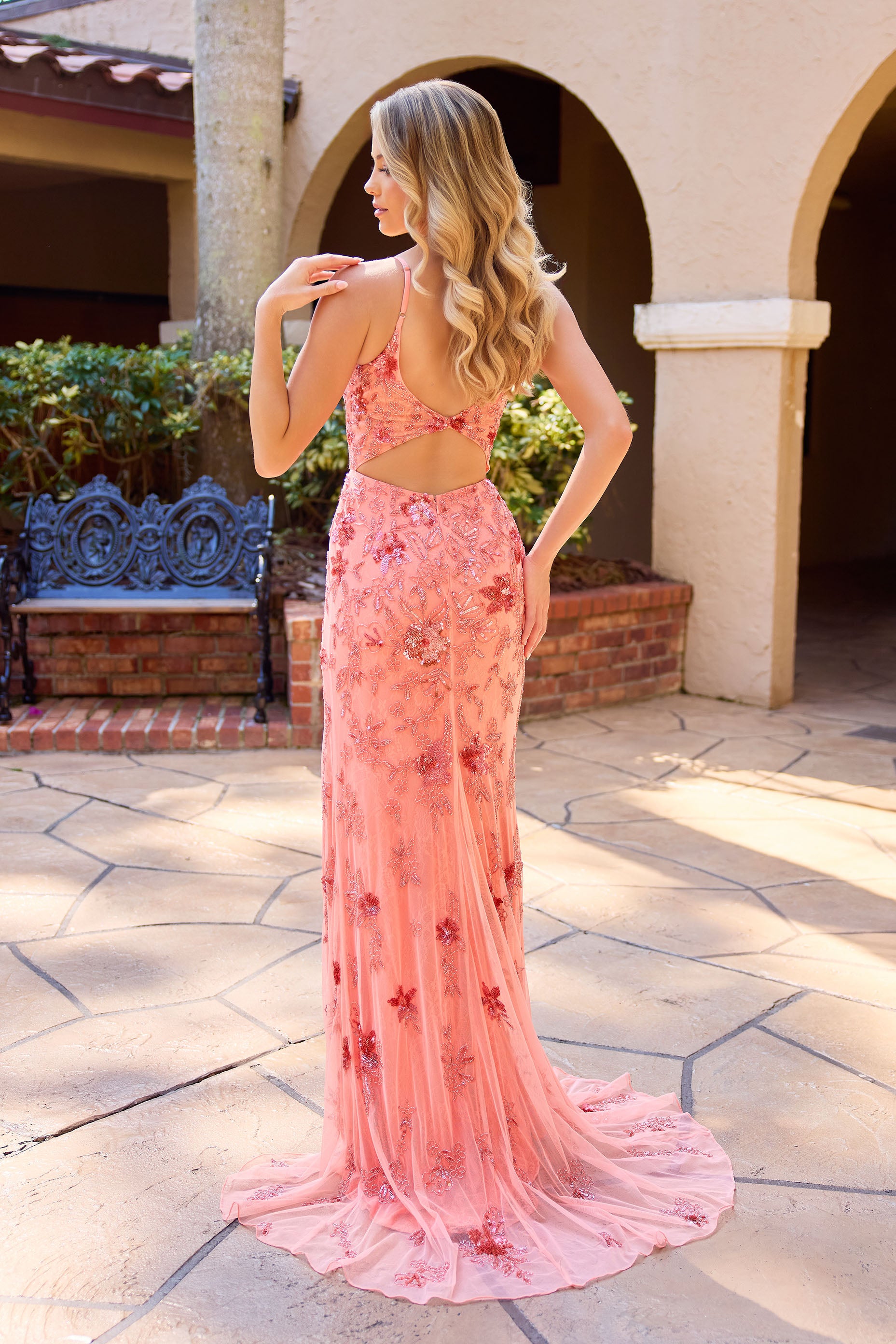 Primavera 4539 Size 4 CORAL Beaded Formal Prom Dress Slit Primavera 4539 Size 4 CORAL Beaded Formal Prom Dress Slit
