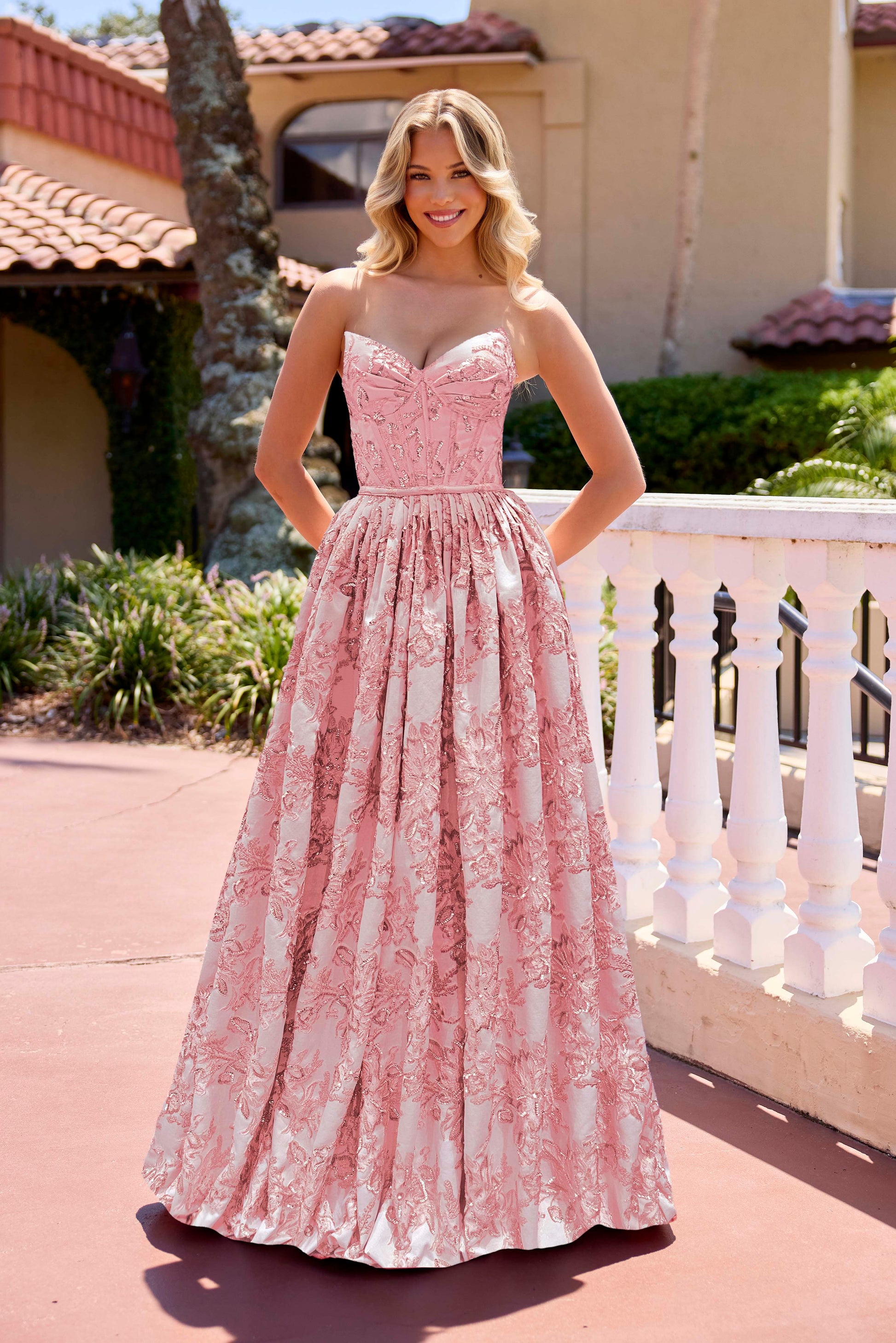 Shop the Primavera 4566 prom dress gown for a standout Spring 2026 formal look. This long dress is ideal for prom, pageant appearances, and black-tie evenings with a clean, modern silhouette.

Designer: Primavera Couture
Style Number: 4566

Sizes: 000, 00, 0, 2, 4, 6, 8, 10, 12, 14, 16, 18
Colors: Coral
