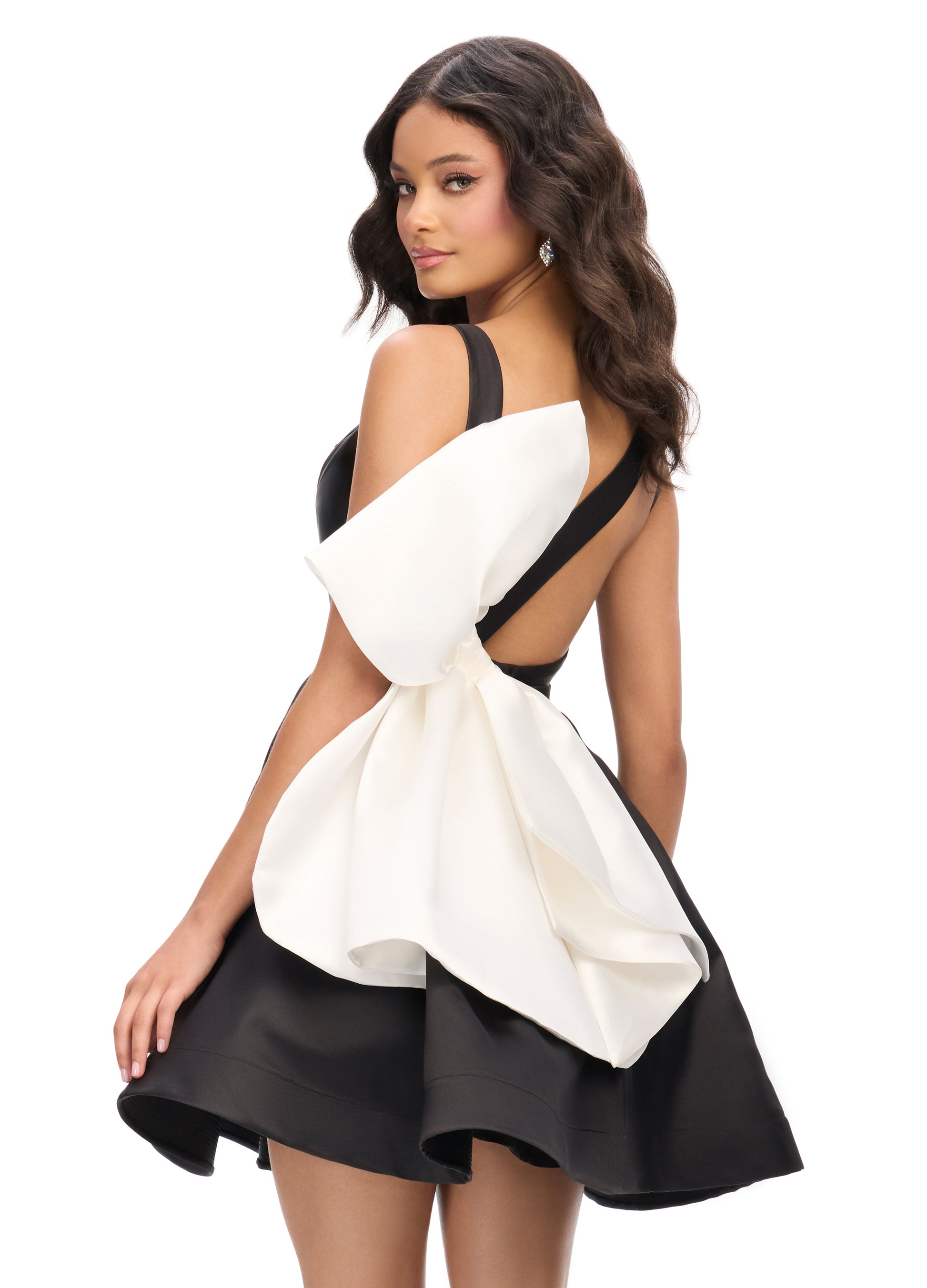 Ashley Lauren 4781 Bow in the Back Cocktail Dress Mikado with wide Straps and Strap across the Back leading to A Large Bow A Line Black/White / 2 Ashley Lauren 4781 Bow in the Back Cocktail Dress Mikado with wide Straps and Strap across the Back leading to A Large Bow A Line Black/White / 2