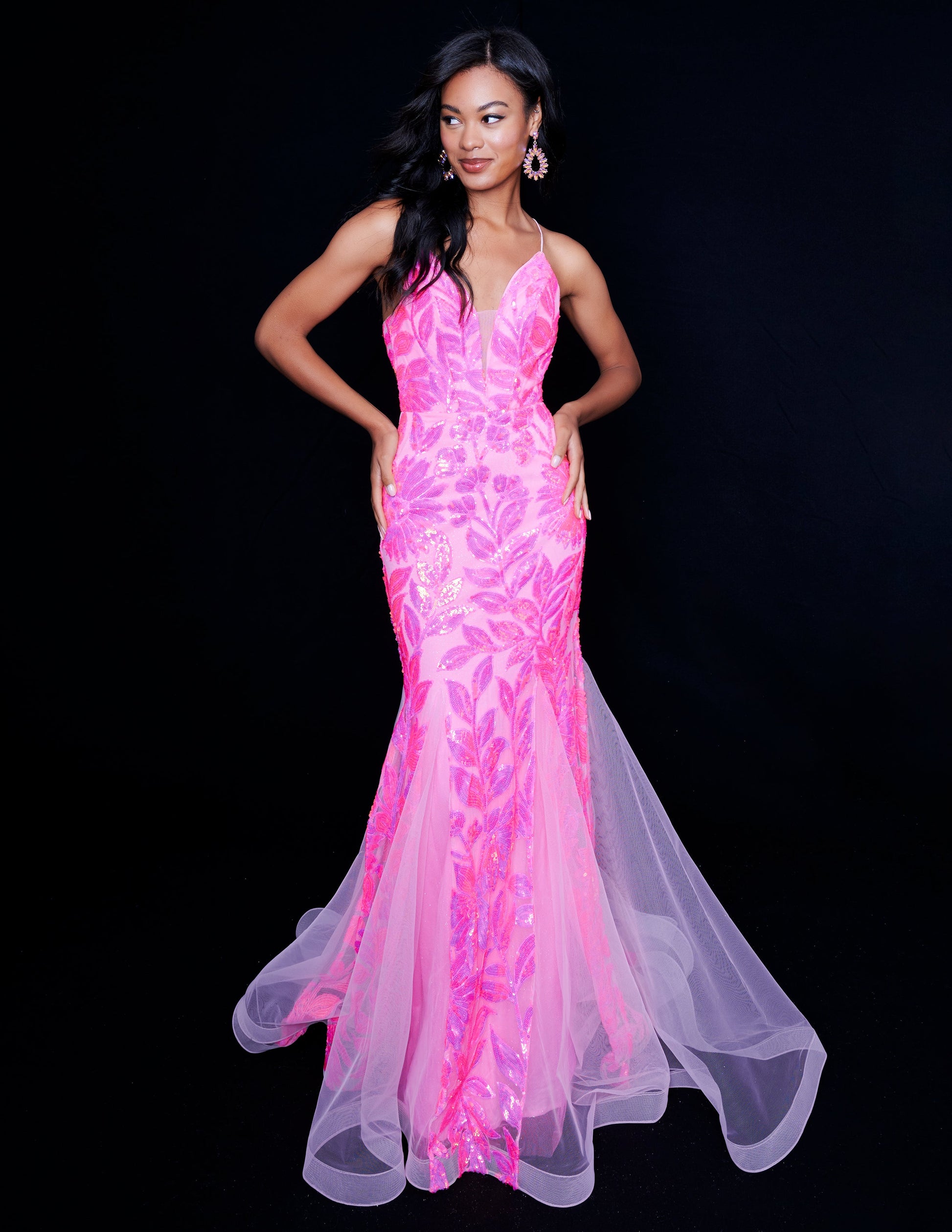 Nina Canacci 8236 Size 4 Pink Sequin Mermaid Prom Dress Backless Corse Glass Slipper Formals Nina Canacci 8236 Size 4 Pink Sequin Mermaid Prom Dress Backless Corse Glass Slipper Formals