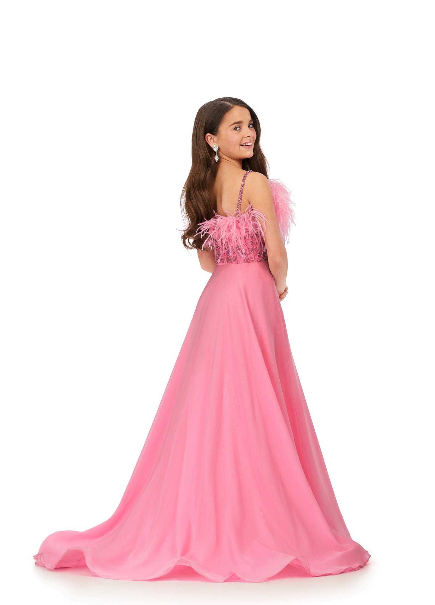 The Ashley Lauren Kids 8236 Long Girls A Line Chiffon Feather Beaded Pageant Ballgown Dress is the perfect choice for pageants. Featuring a beaded bustier and feather details, this A-Line dress with spaghetti straps is sure to stand out. Show-stoppingly beautiful.  Sizes: 4-16  Colors: Red, Ivory, Candy Pink