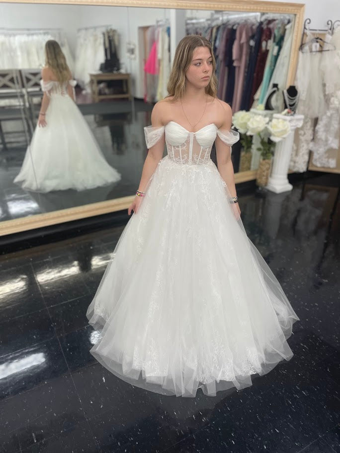 Colors Dress 3240 Size 4,16,20 Off White Bridal Wedding Dress Long Lace Sheer Corset Ballgown Dress Off the Shoulder A Line Prom, 16 / Off White Colors Dress 3240 Size 4,16,20 Off White Bridal Wedding Dress Long Lace Sheer Corset Ballgown Dress Off the Shoulder A Line Prom, 16 / Off White