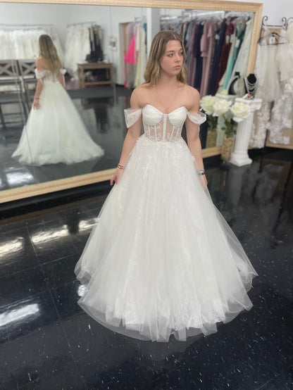 Colors Dress 3240 Size 4,16,20 Off White Bridal Wedding Dress Long Lace Sheer Corset Ballgown Dress off the Shoulder A Line Prom