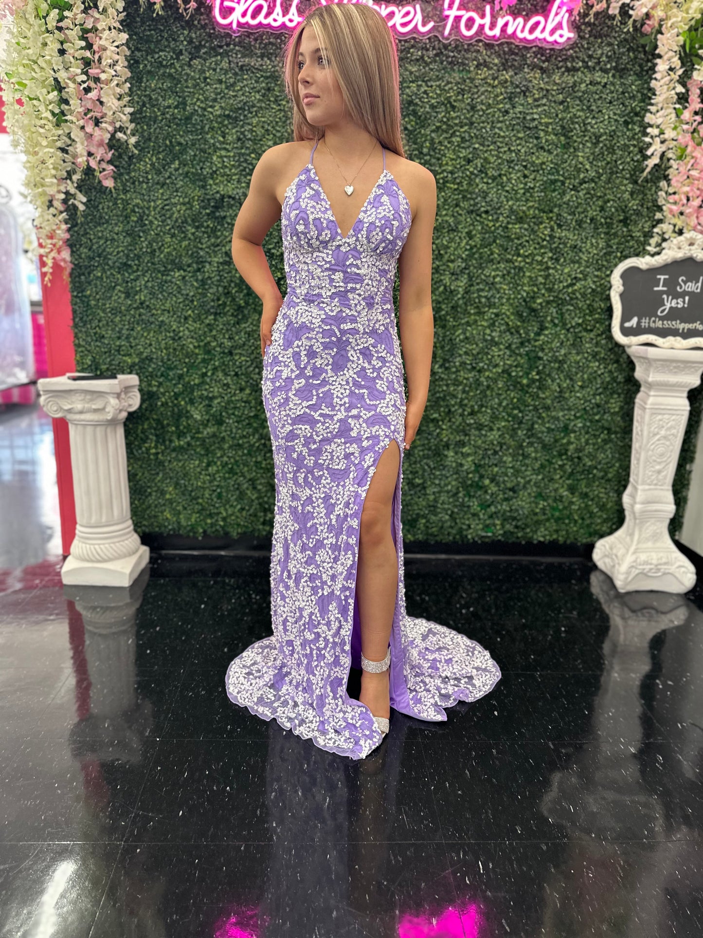 Amarra 94144 Size 14 Black Beaded Sequin Prom Dress Backless Formal Gown Sequin