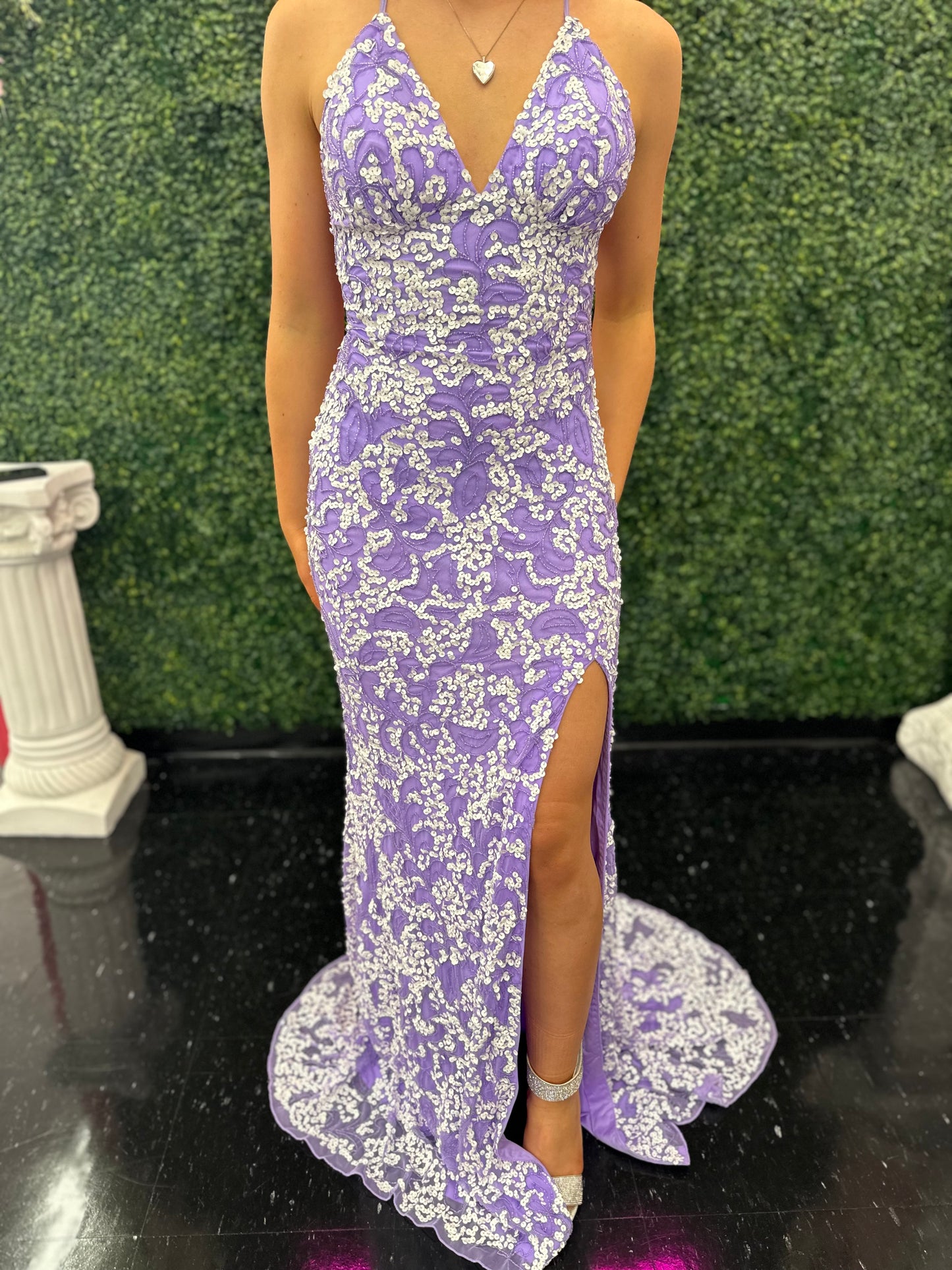 Amarra 94144 Size 14 Black Beaded Sequin Prom Dress Backless Formal Gown Sequin