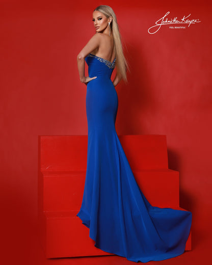 Designer: Johnathan Kayne — Style 3257
Johnathan Kayne style 3257 is a sleek long prom dress in a smooth, structured fabric that highlights the natural shape of the body. The clean lines and refined details make this gown a versatile choice for prom, pageant, and evening occasions that call for a polished, modern gown.

Sizes: 000, 00, 0, 2, 4, 6, 8, 10, 12, 14, 16
Colors: Black, Royal, White