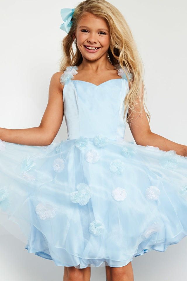 Jovani Kids K25989 Fit And Flare Floral Tulle Sweetheart Neckline Short Girls Dress. The Jovani Kids K25989 is the perfect dress for little ones who love to twirl! This adorable tulle fit and flare dress features a sweetheart neckline and is decorated with beautiful floral embroidery. Ready to sparkle in every occasion!