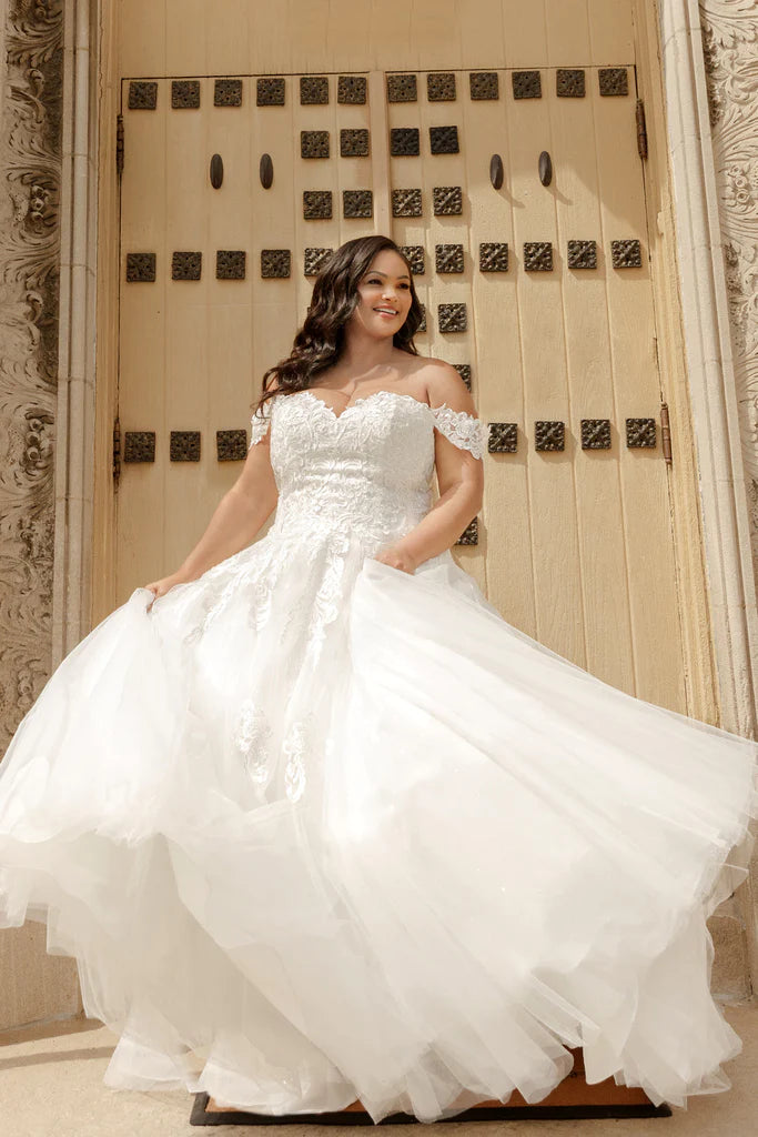 Ellie The Tulle Ribbon Nap Dress SOLD OUT ONLINE White Size XL - $550 New  With Tags - From Kelsey