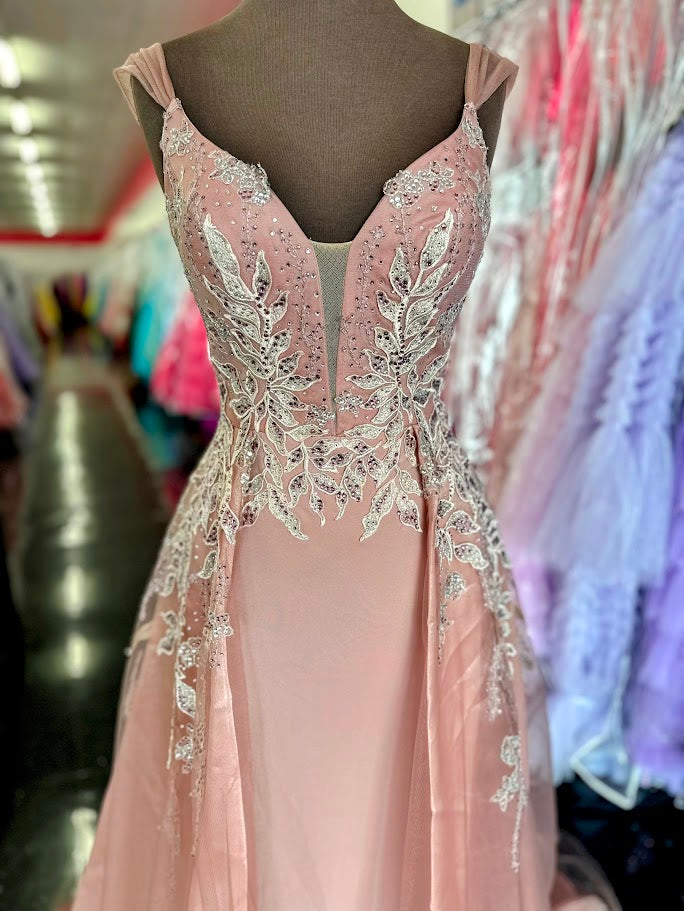 Elevate your formal occasion with the Johnathan Kayne 2226 dress, a size 4 mauve gown designed for elegance and grace. This fitted silhouette features an exquisite embellished lace overlay and a flowing overskirt, creating a refined look perfect for mothers of the bride or pageant events. The delicate details and flattering cut combine to offer timeless sophistication and confidence at any special event.

Size: 4

Color: Mauve