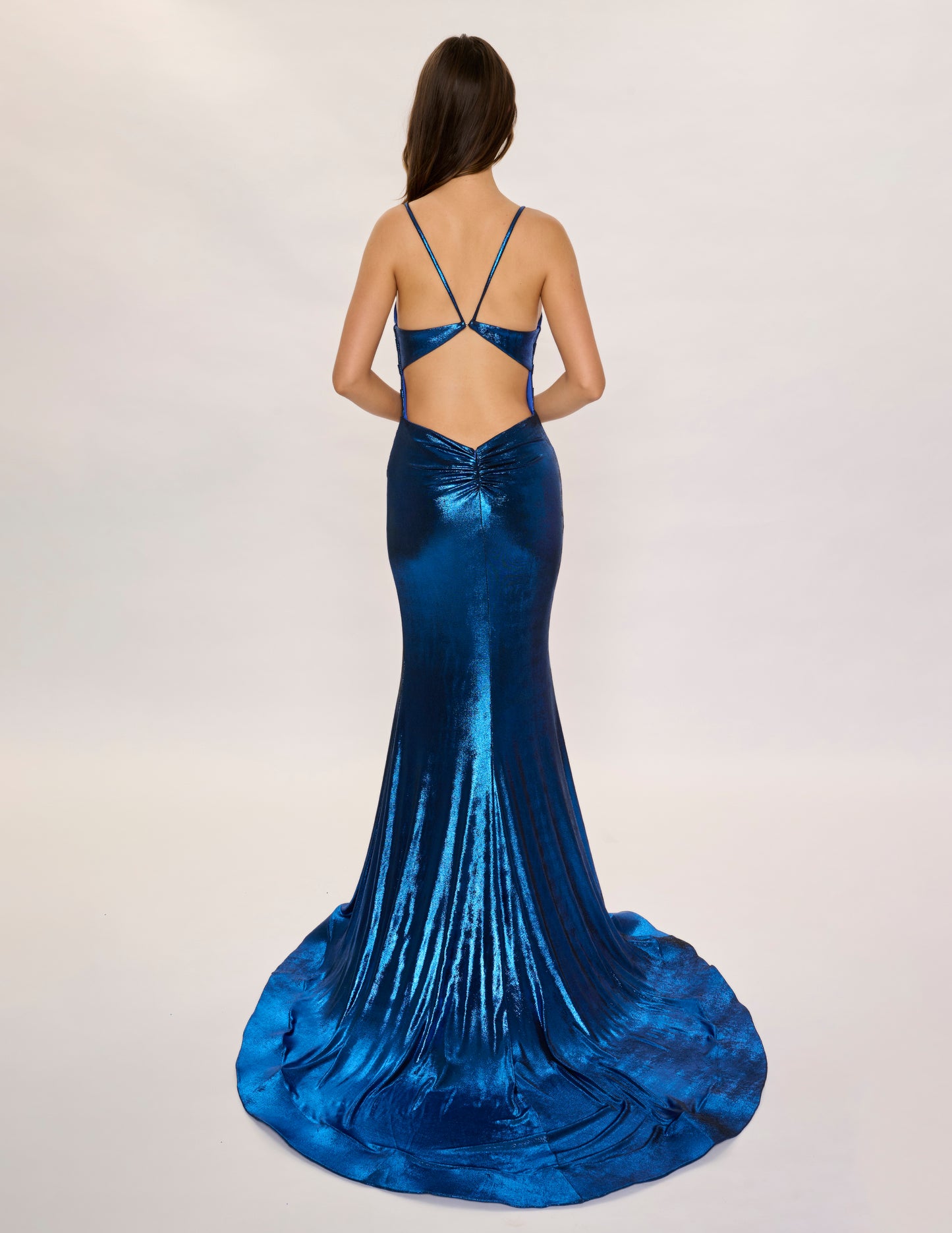 Nina Canacci 7605 Metallic Shimmer Prom Dress Sweetheart Neckline Cut Out Back Long Ruched Evening Gown Slit