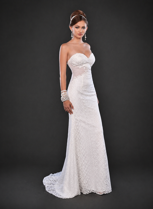 Adagio Bridal D9164 is a long Fitted Lace Boho Wedding Dress. This Strapless bridal gown features a sweetheart neckline. Waffle side cutouts for a slimming effect. Adagio Bridal D9164 size 00 Lace Wedding Dress Destination Reception

Available Sizes: 00

Available Colors: Ivory