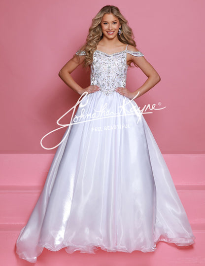 Dress your little girl like a princess in the Sugar Kayne C365 Mirror Organza Girls Preteen and Teen Pageant Dress. The off-the-shoulder design and embellished bodice will make her stand out from the crowd. Made with high-quality mirror organza, this dress will make her feel like a true pageant winner.&nbsp; Elevate your child's pageant look with the Sugar Kayne C365 Organza Girls Pageant Dress. The off-the-shoulder design and crystal bodice add a touch of elegance and sparkle. Made from high-quality organz