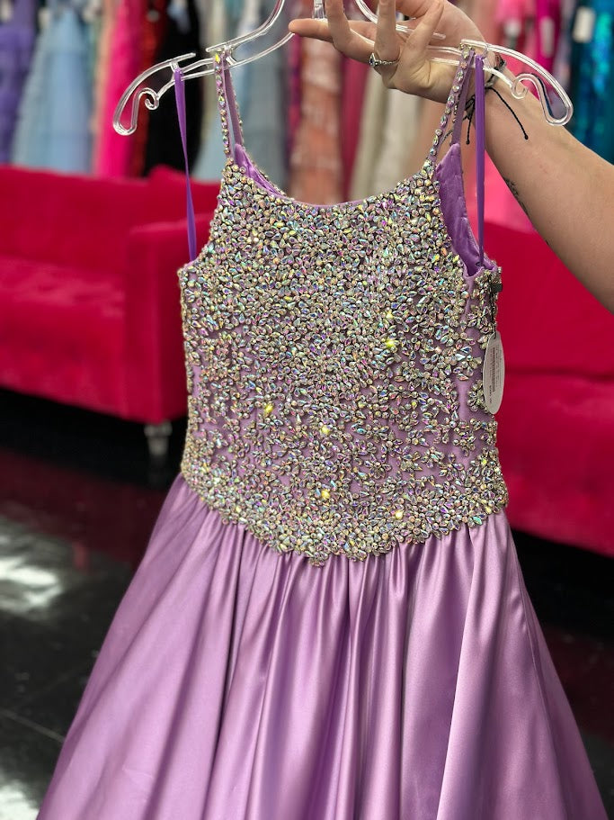 <p>Sugar Kayne C134 by Johnathan Kayne Girls and Preteens long pageant gown with stone encrusted bodice with and embellished spaghetti straps.&nbsp; The full ballgown skirt is made of Duchess Satin and has a sweeping train.&nbsp;</p> <p>Available colors:&nbsp; Orchid</p> <p>Available sizes:&nbsp; 12</p>