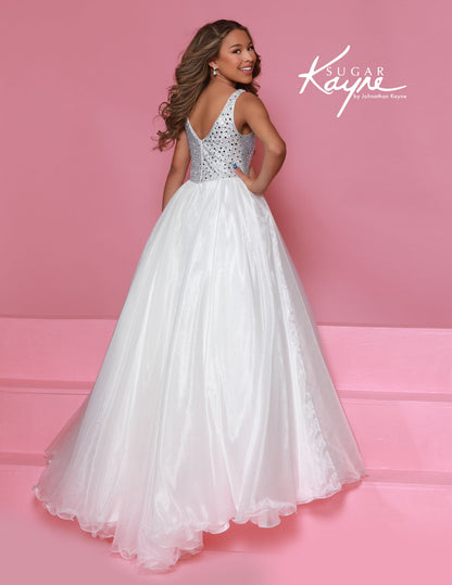 Sugar Kayne C392 Girls Pageant Dress Ballgown V Neckline Crystal Organza

Elevate her pageant presence with the Sugar Kayne C392 Girls Pageant Dress. This stunning ballgown features an elegant V neckline and is beautifully crafted with crystal-embellished organza fabric that catches the light with every movement. Designed to make her feel confident and special on stage, this dress combines timeless elegance with show-stopping details.

Colors&nbsp; Aqua, Lilac, White

Sizes&nbsp; 2, 4, 6, 8, 10, 12, 14, 16