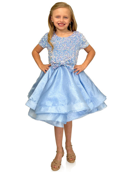 The Marc Defang 5105 Short Layered Organza Girls Dress Velvet Sequin Bow Pageant Wear is perfect for dressy occasions. Made of high-quality organza and featuring a soft velvet bodice and a sparkling sequin bow, it offers a stylish and comfortable look for your little one. With multiple layers of tulle and a lightweight fit, she'll be sure to make a statement at any event. Baby   Sizes: 12M, 2T, 4,5,6,7,8,9,10,11,12  Colors:  Baby Pink, Light Blue, Mint